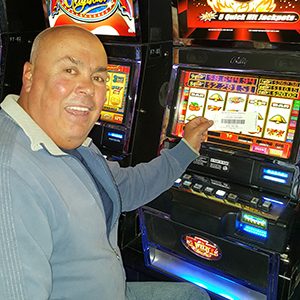 Play real live casino games Play real live casino games